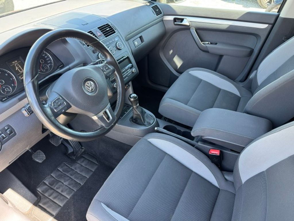 volkswagen-touran-1-4-tsi-103kw-top - 7
