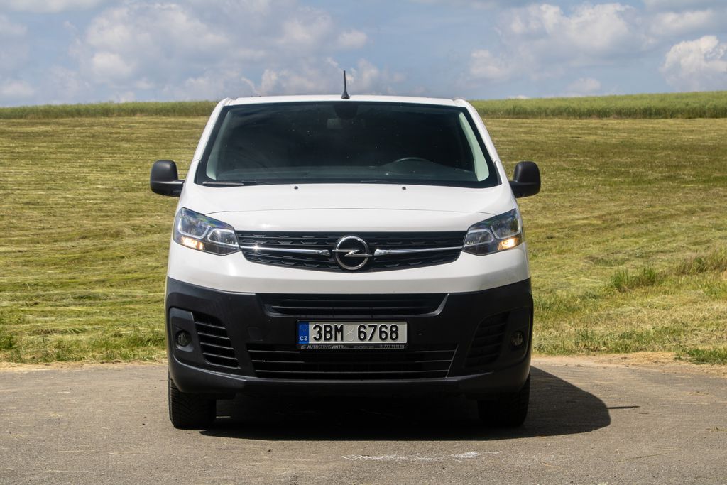 opel-vivaro - 1