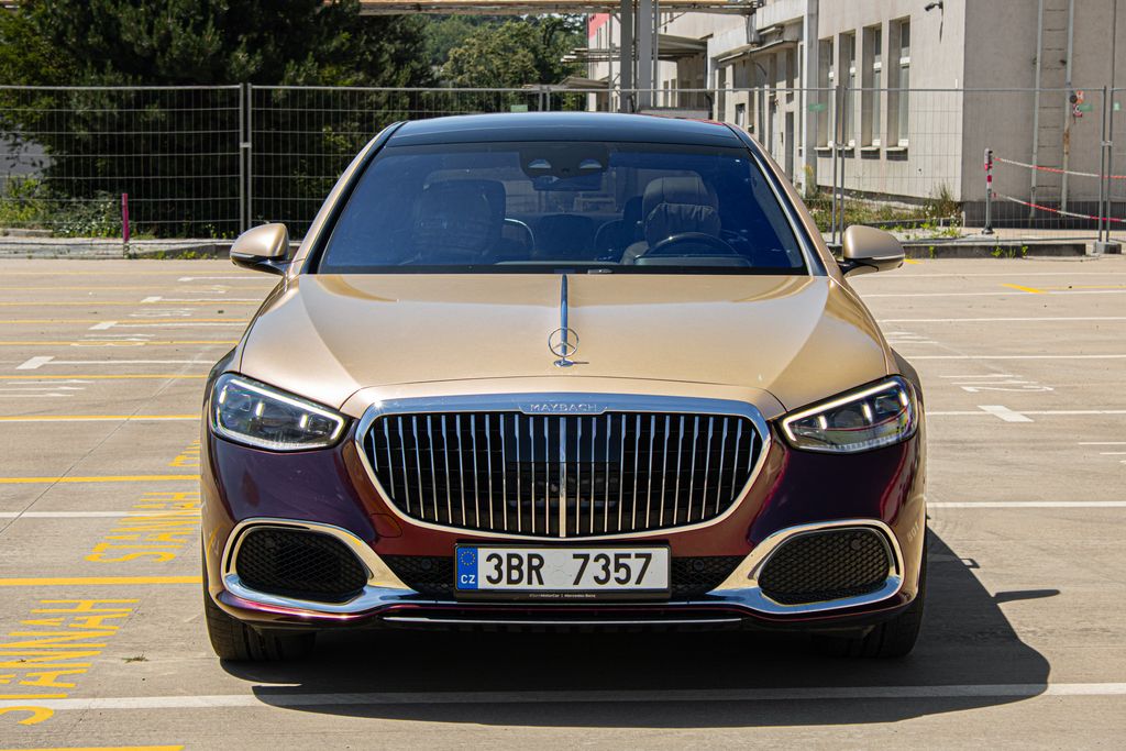 mercedes-benz-tridy-s-maybach - 1