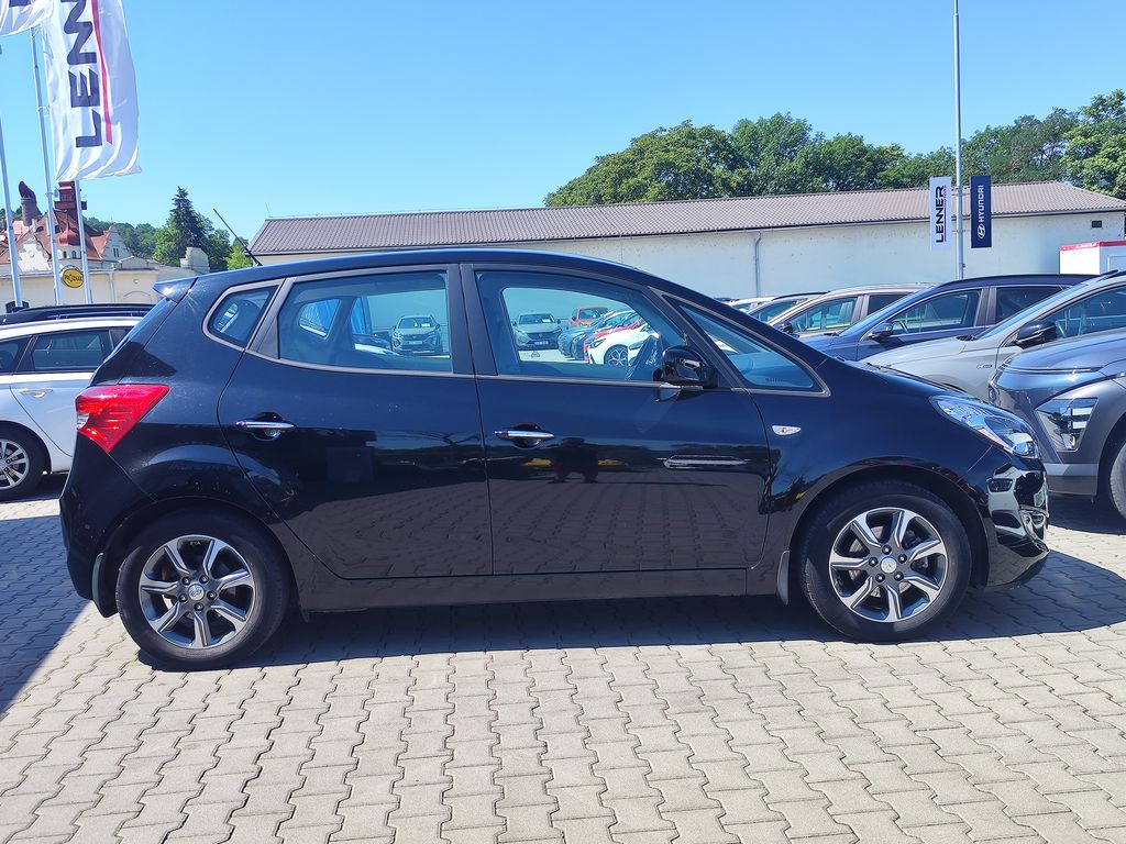 hyundai-ix20-1-4i-66kw-trikolor-club - 3