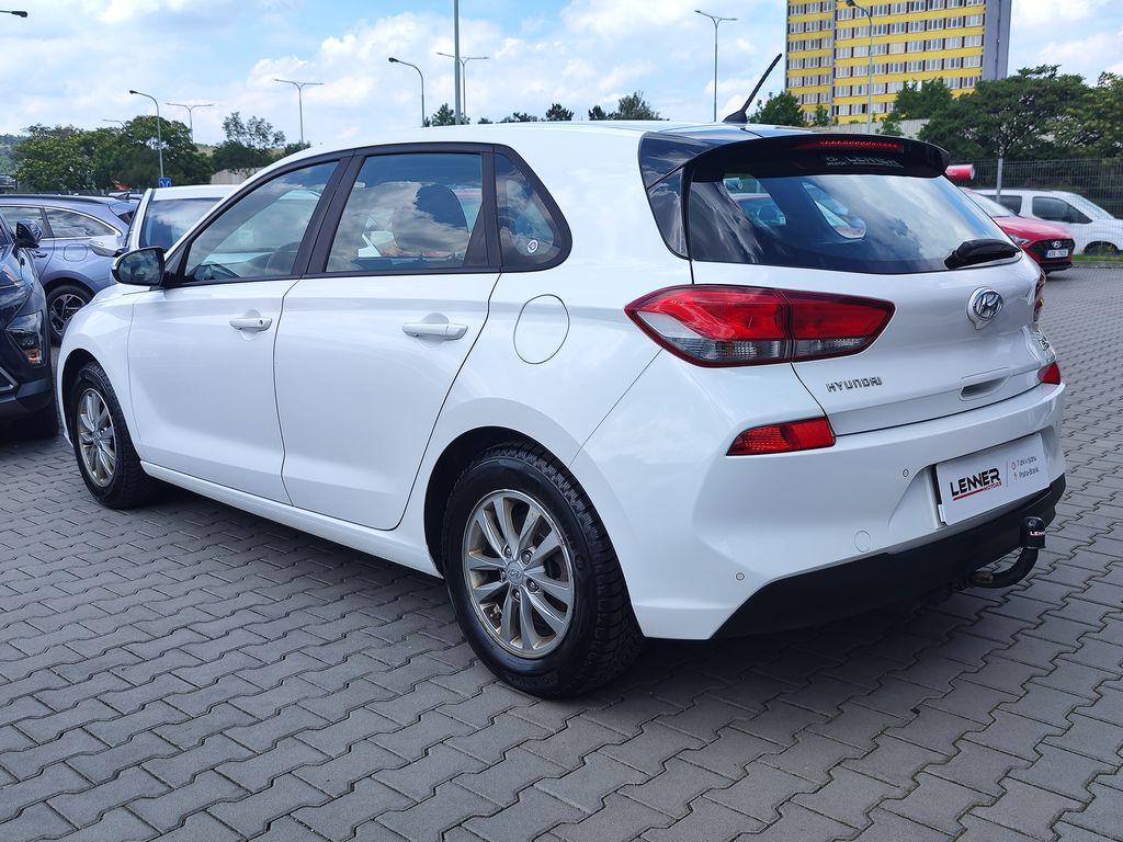hyundai-i30-1-4i-73kw-trikolor-komfort - 6