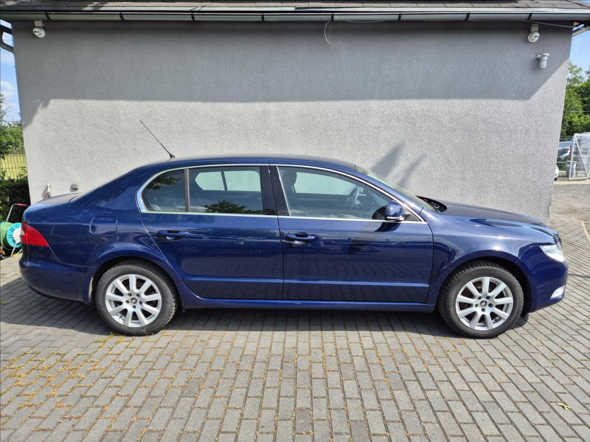 skoda-superb-1-4-tsi-92kw-klima-esp-pdc - 7