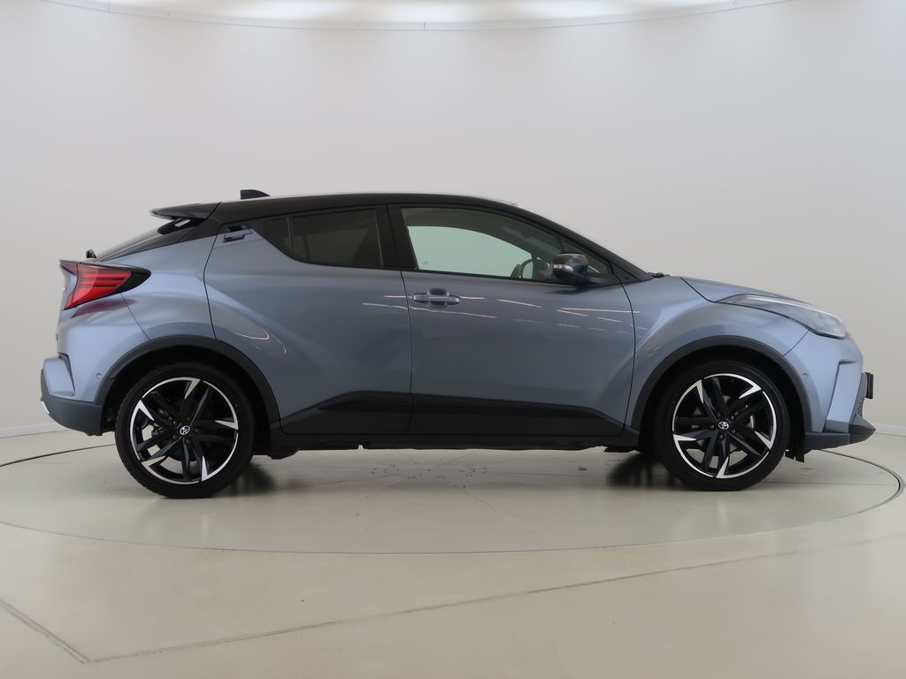 toyota-c-hr-2-0hybrid-cz-1maj-gr-sport - 3