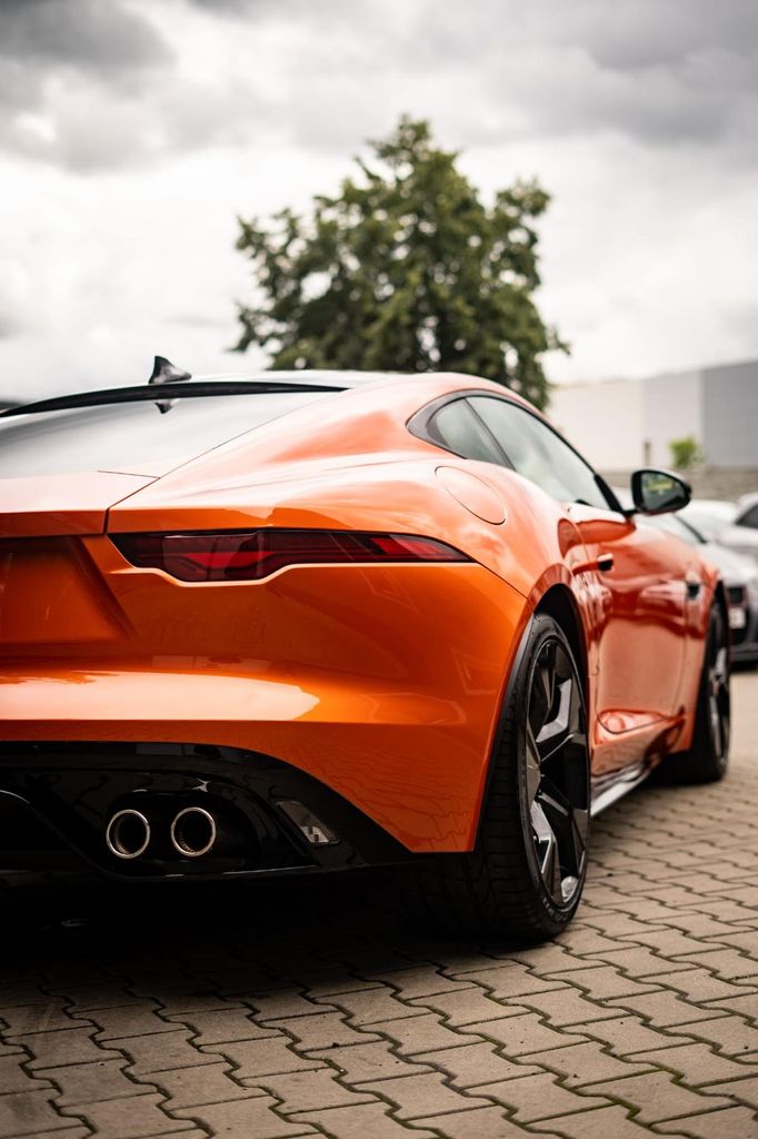 jaguar-f-type-r-dynamic-5-0-v8-awd-aut-dph - 5