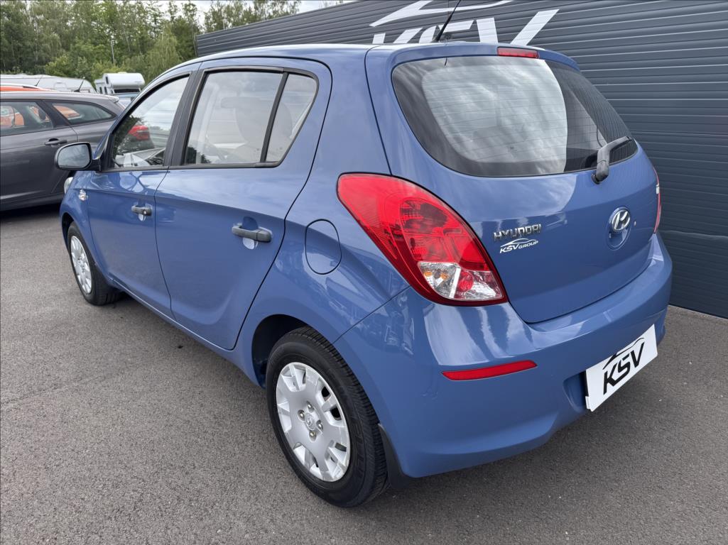 hyundai-i20-1-3 - 8
