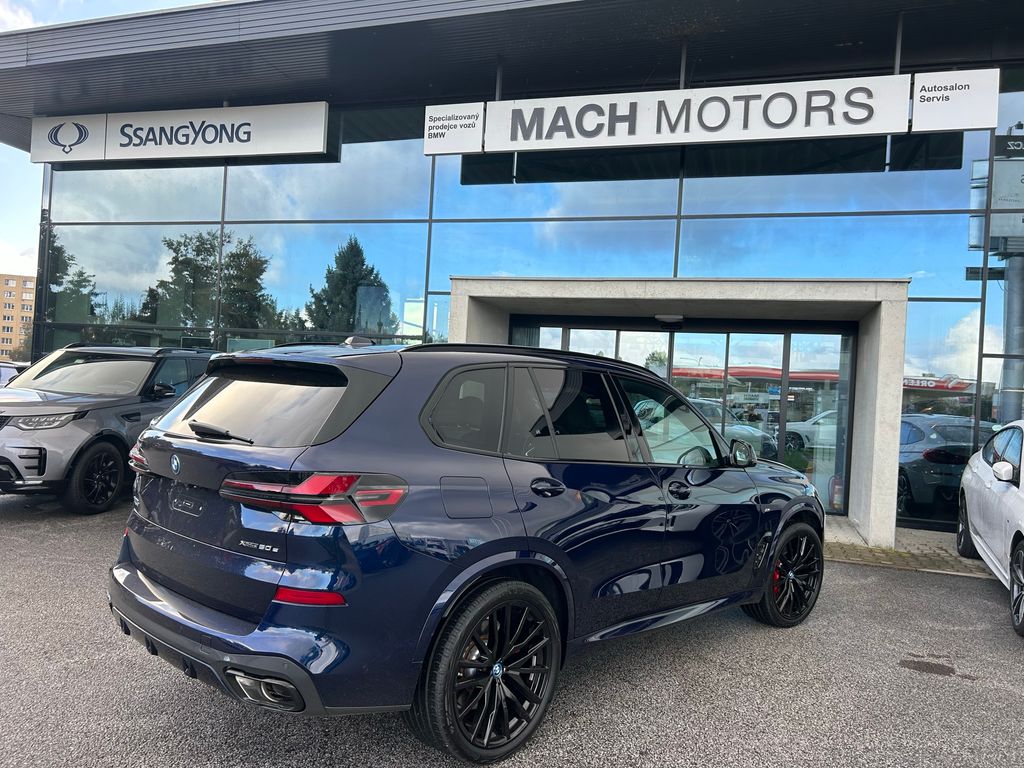 bmw-x5-50e-xdrive-top-vzduch-ventilace-tazne - 1