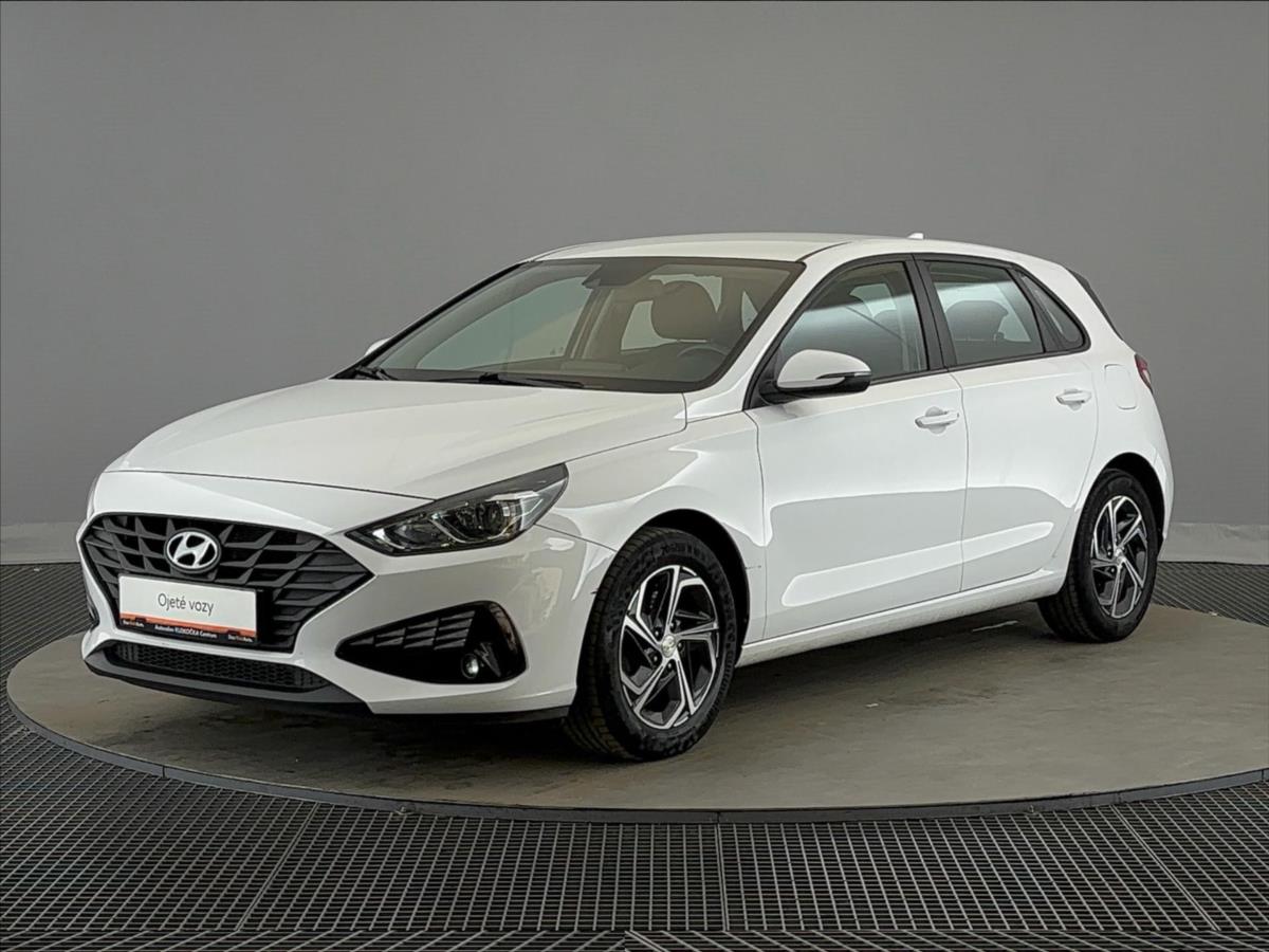 Hyundai i30 1,5 DPi  Smart