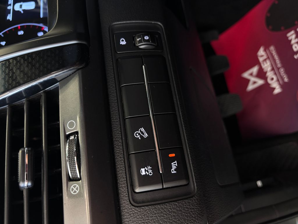 ssangyong-musso-2-2-e-xdi-1-majitel-cr-4x4 - 8