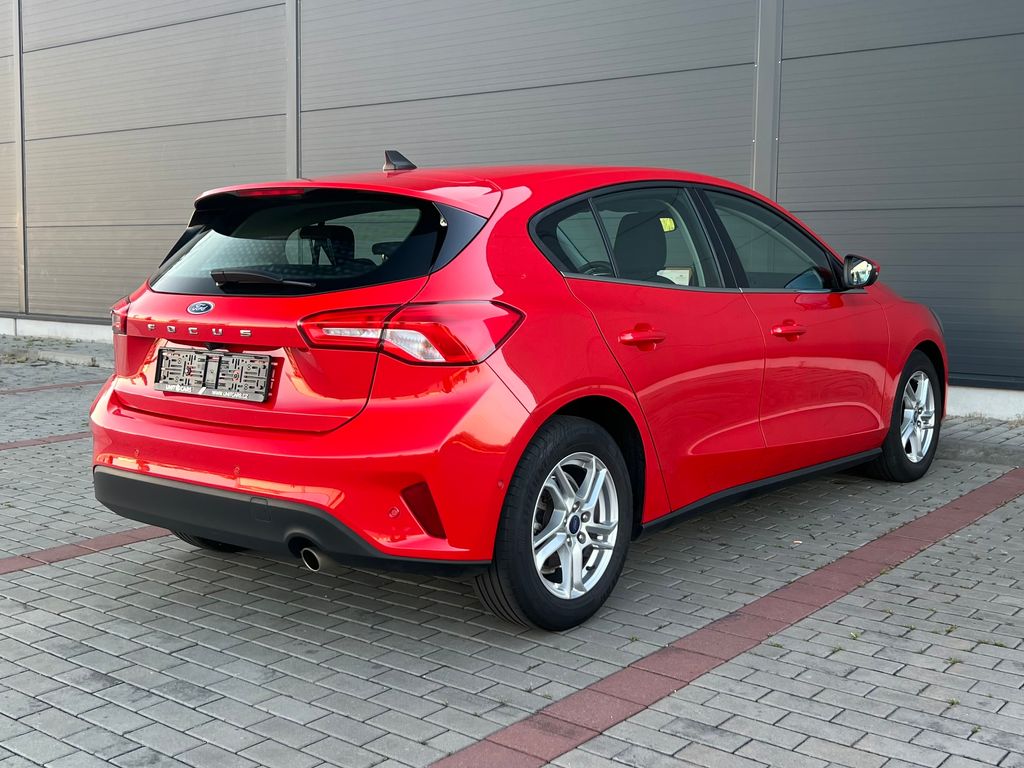 ford-focus-1-0-ecoboost-p-kamera - 3
