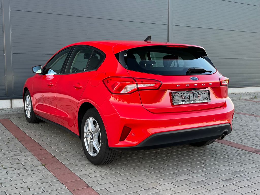ford-focus-1-0-ecoboost-p-kamera - 5