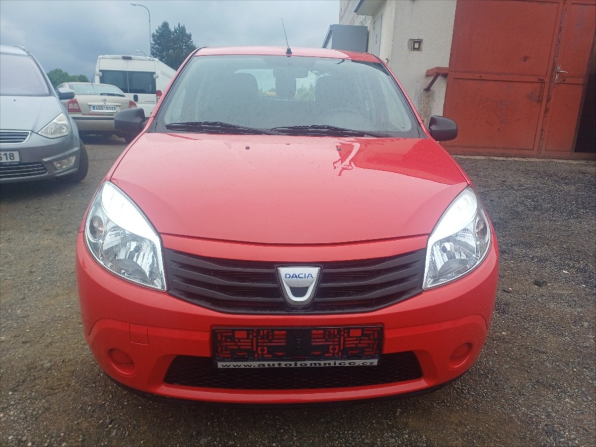 dacia-sandero-1-2 - 1
