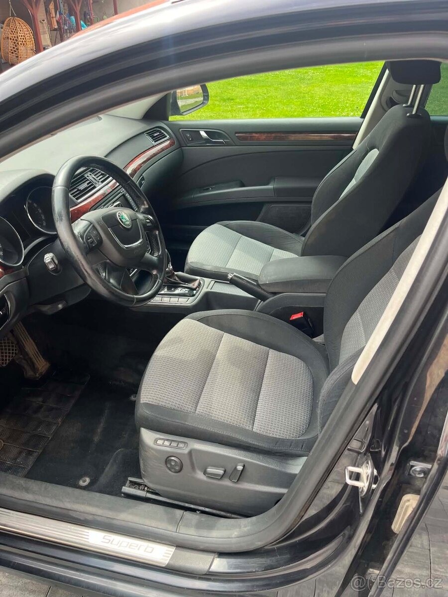 skoda-superb-2-0-tdi-dsg-125-kw-tazne-autom - 9