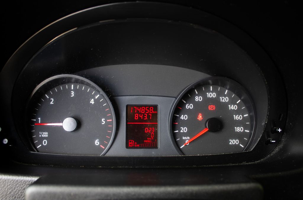 volkswagen-crafter - 9