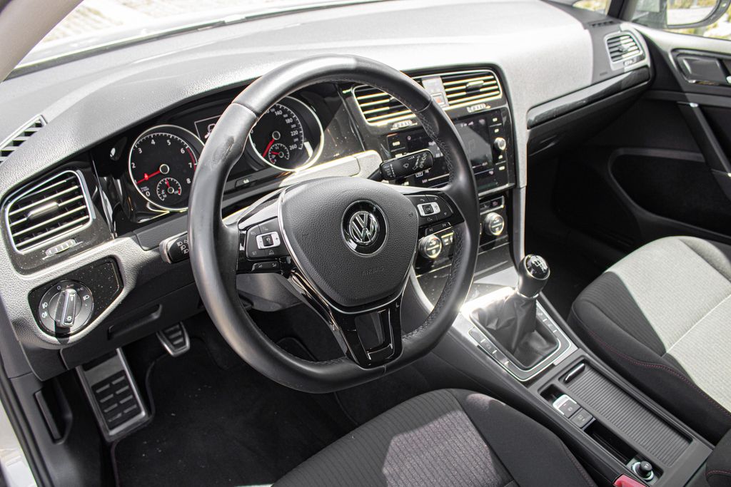 volkswagen-golf - 8