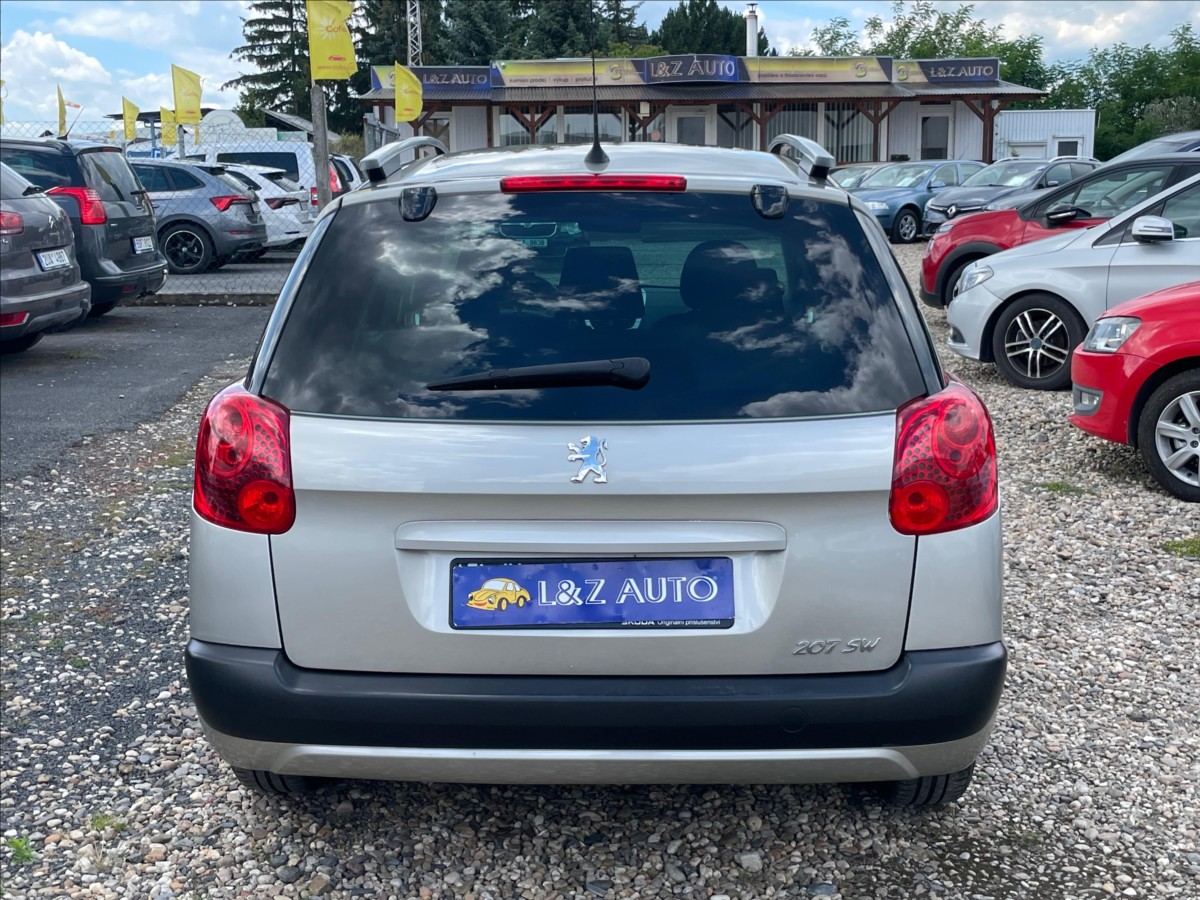 peugeot-207-1-4-i - 4