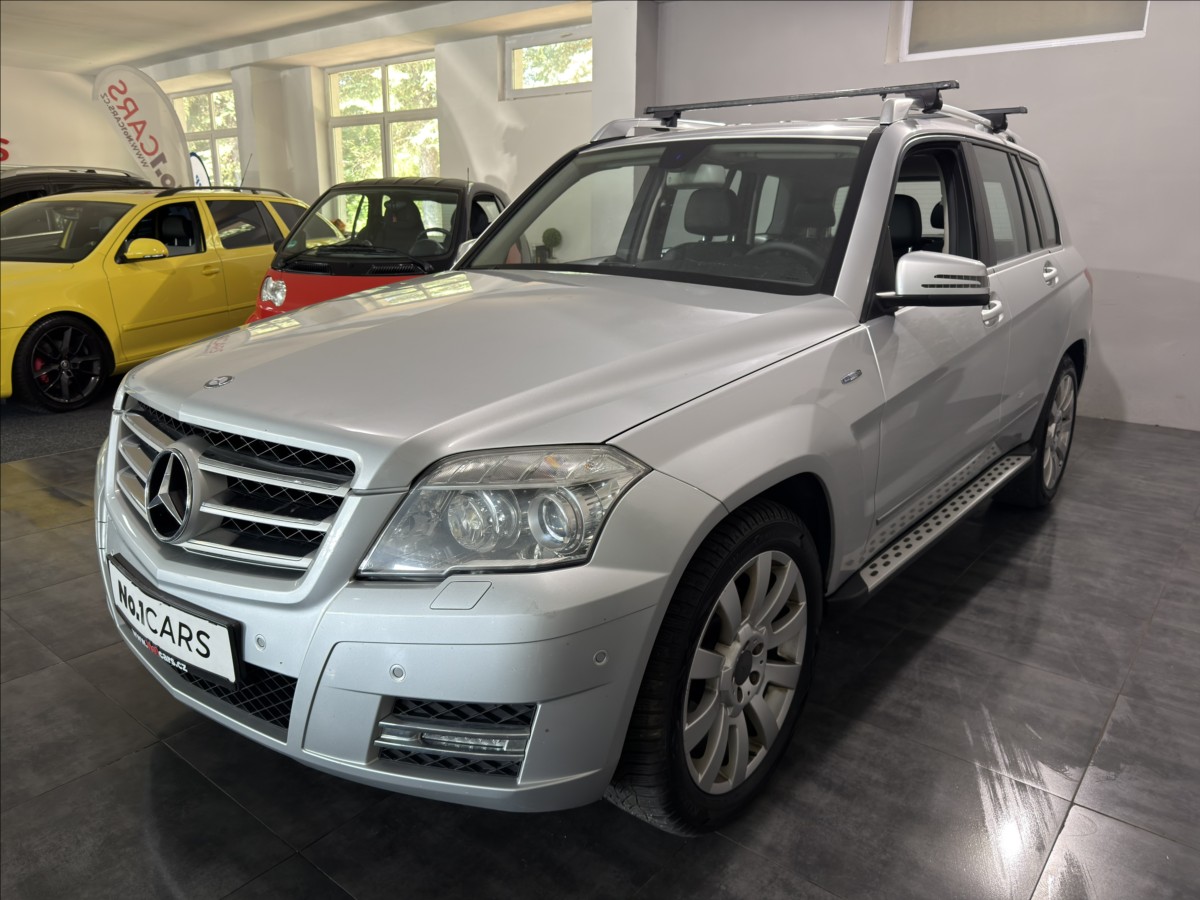 mercedes-benz-glk-2-2-220cdi-automat-bi-xen - 2