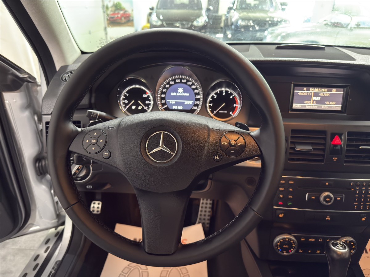 mercedes-benz-glk-2-2-220cdi-automat-bi-xen - 8