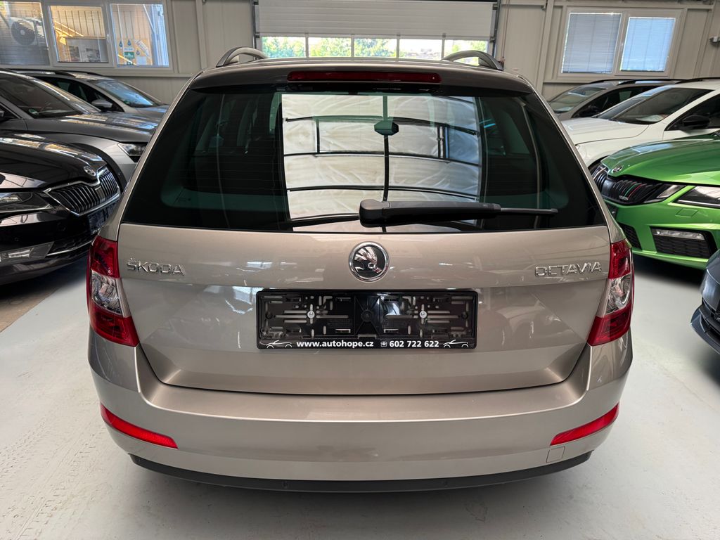 skoda-octavia-combi-1-4-tsi-dsg-elegance - 4