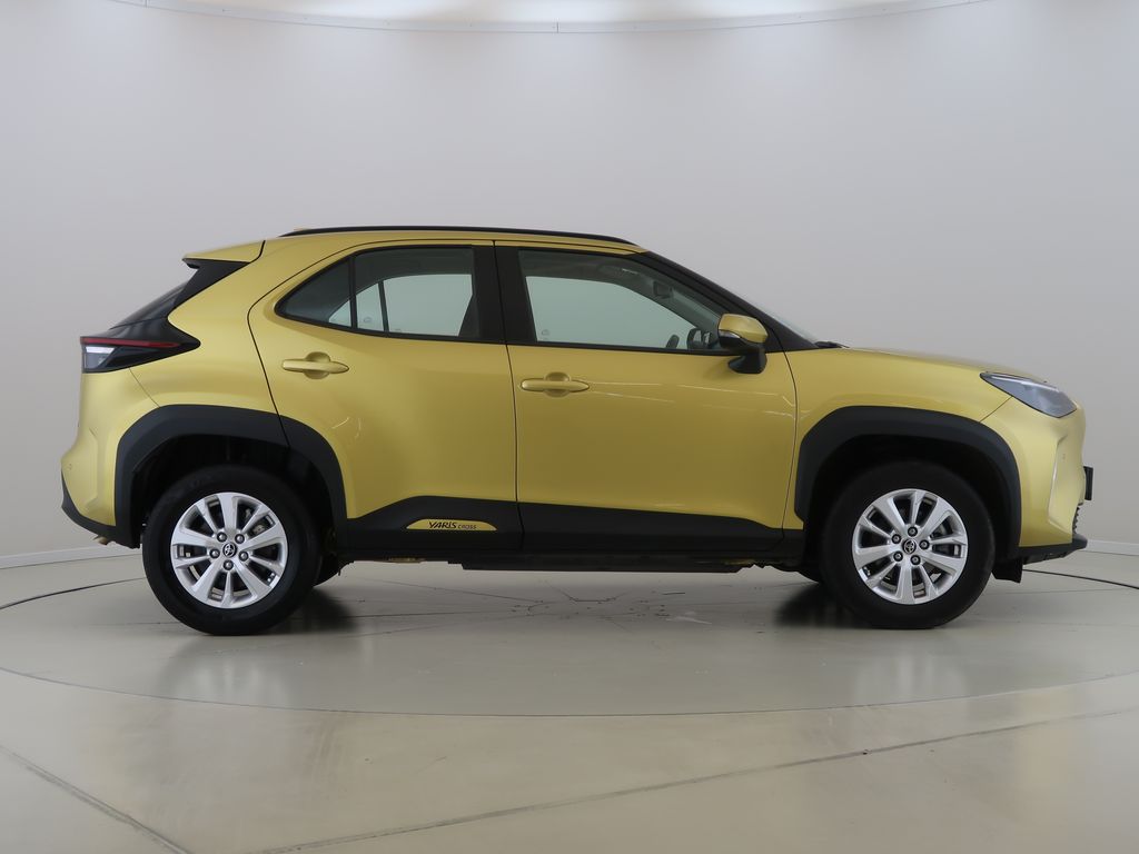 toyota-yaris-cross-1-5hybrid-cz-1maj-comforttech - 4