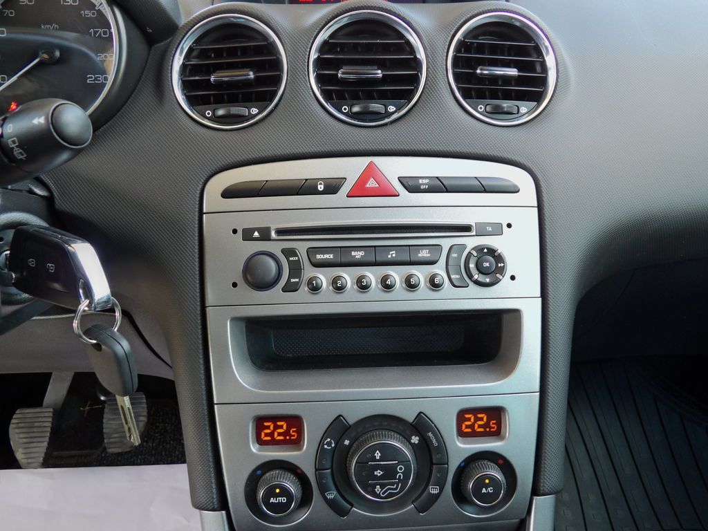 peugeot-308-sw-1-6vti-88kw-autoac-serviska - 7