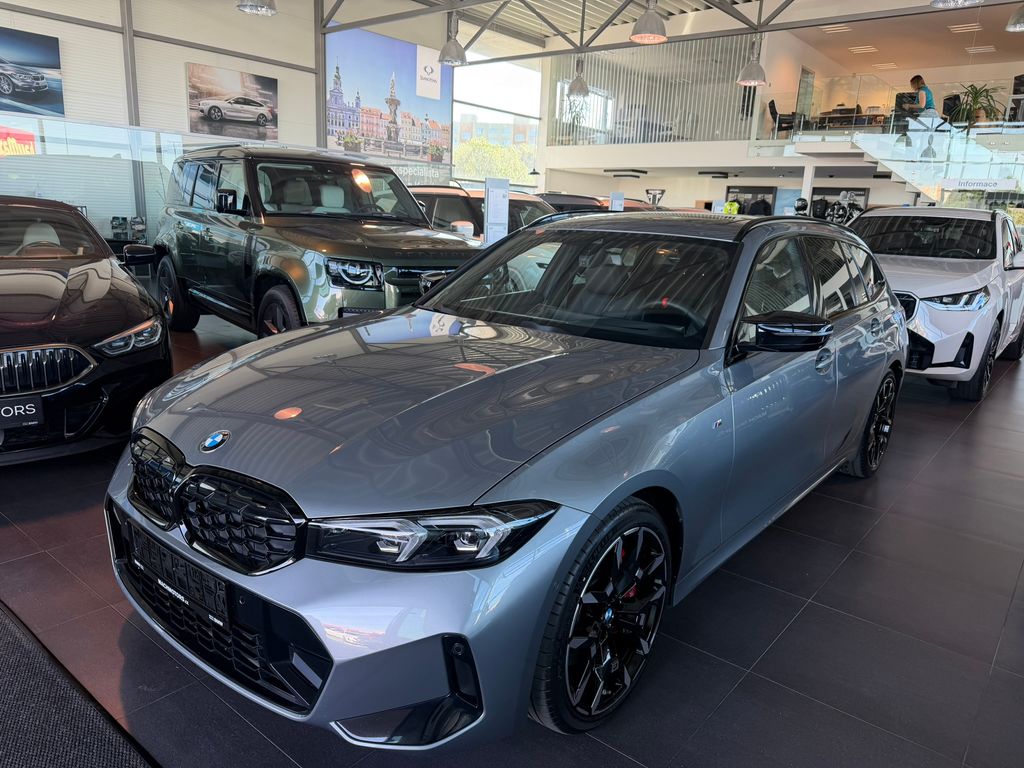 BMW M340i xDrive Touring El.tažné Harman TOP záruka