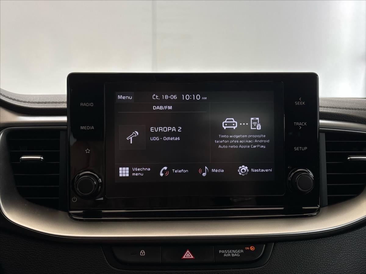 kia-ceed-1-0-t-gdi-spin - 8