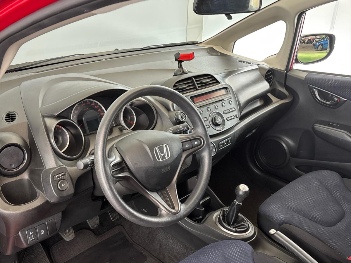 honda-jazz-1-2-i-vtec - 5