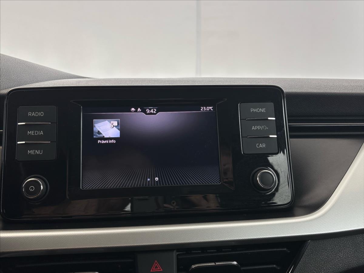 skoda-kamiq-1-0-tsi-ambition - 9
