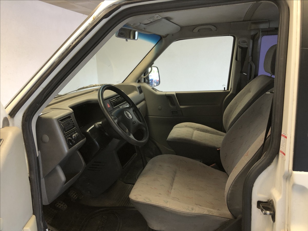 volkswagen-transporter-2-5-tdi - 8