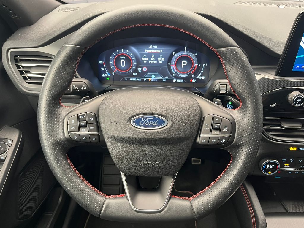 ford-kuga-2-0-eb-st-line-140kw-awd - 7