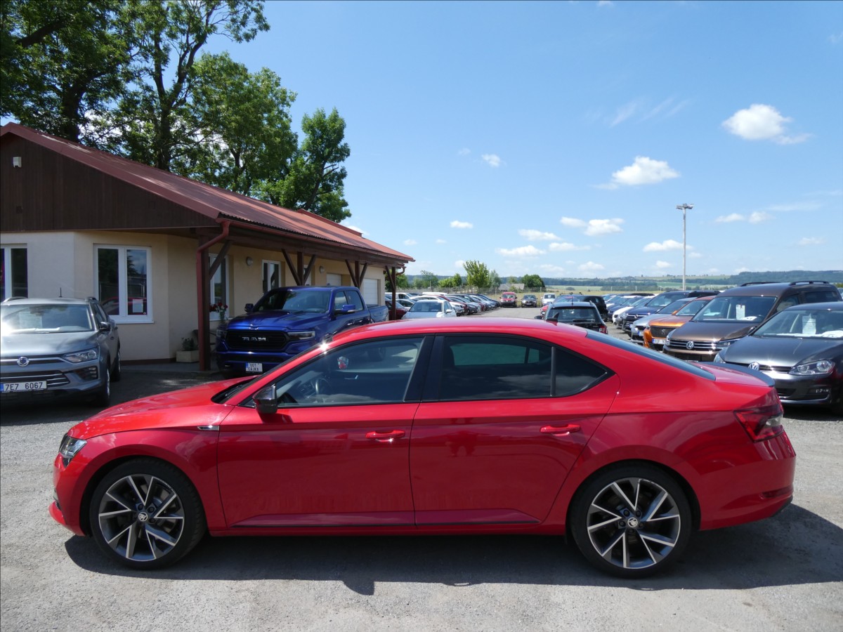 skoda-superb-2-0-tsi-sportline-1maj-webasto - 5