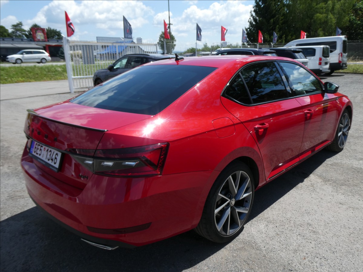 skoda-superb-2-0-tsi-sportline-1maj-webasto - 8