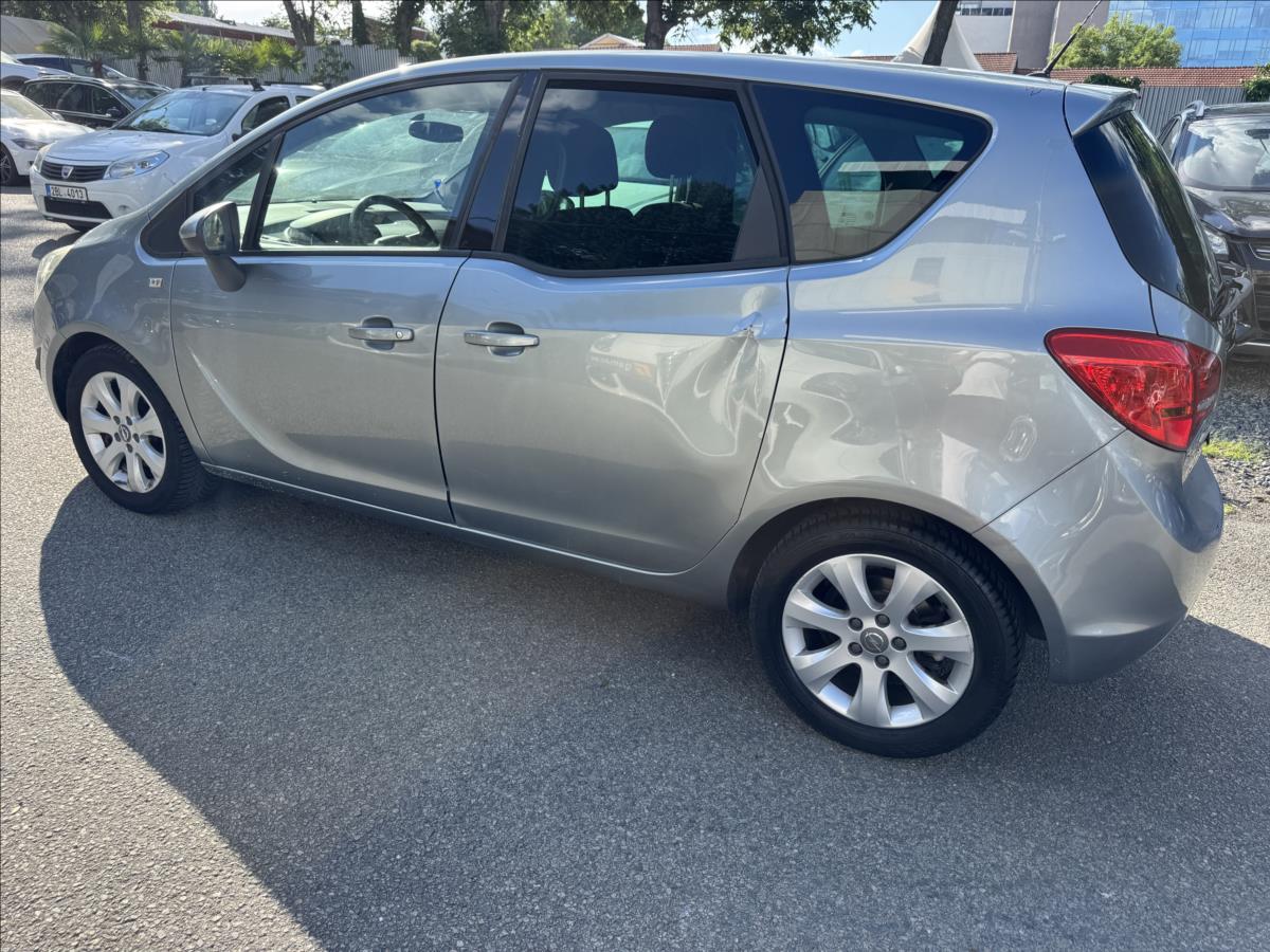 opel-meriva-1-4-klima-137-tkm - 8