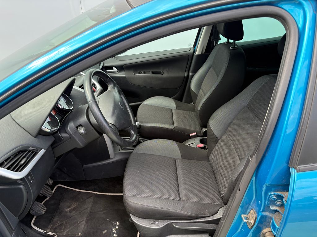 peugeot-207-1-4vti-70kw-klima-vyhrevy - 5