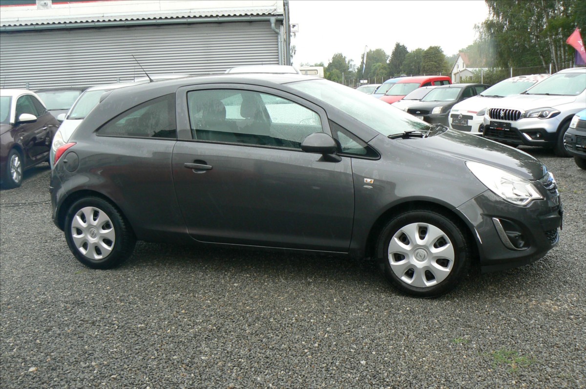 opel-corsa-1-2-satellite-3-dver - 7