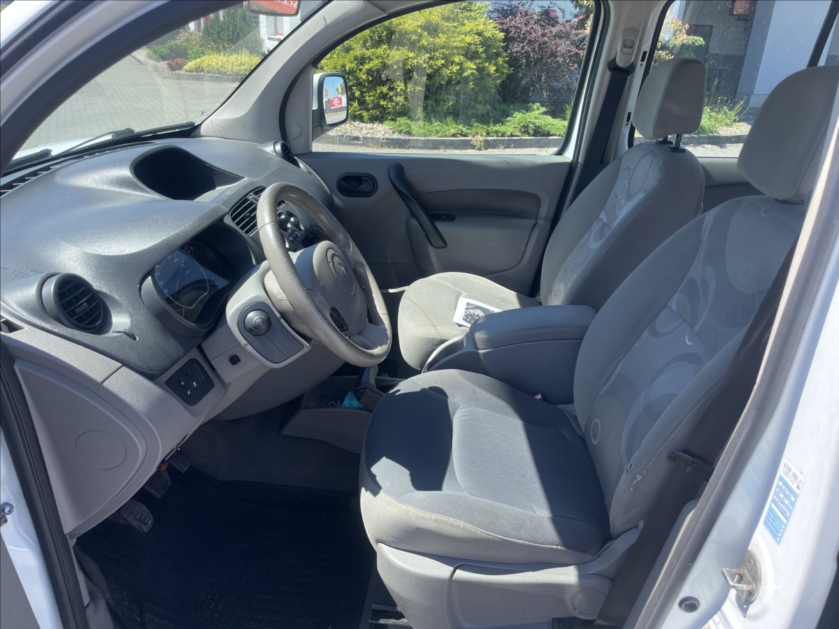renault-kangoo-1-5-dci-78kw-tazne-klima-esp-bez-koroze - 7