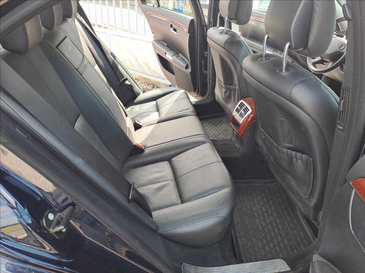 mercedes-benz-tridy-s-320-cdi-4matic-automat - 7