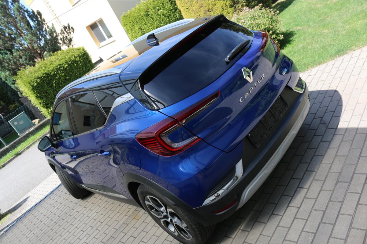 renault-captur-1-6-intens-e-tech-plug-in - 9