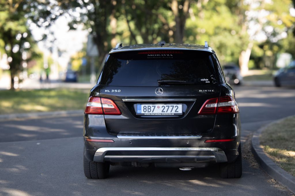 mercedes-benz-tridy-m-servisovane-amg-paket-tazne-dph - 5