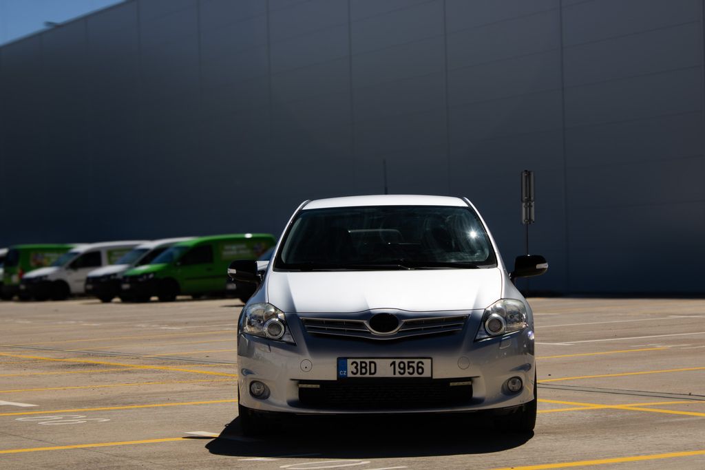 toyota-auris-bemani-servisovane - 1