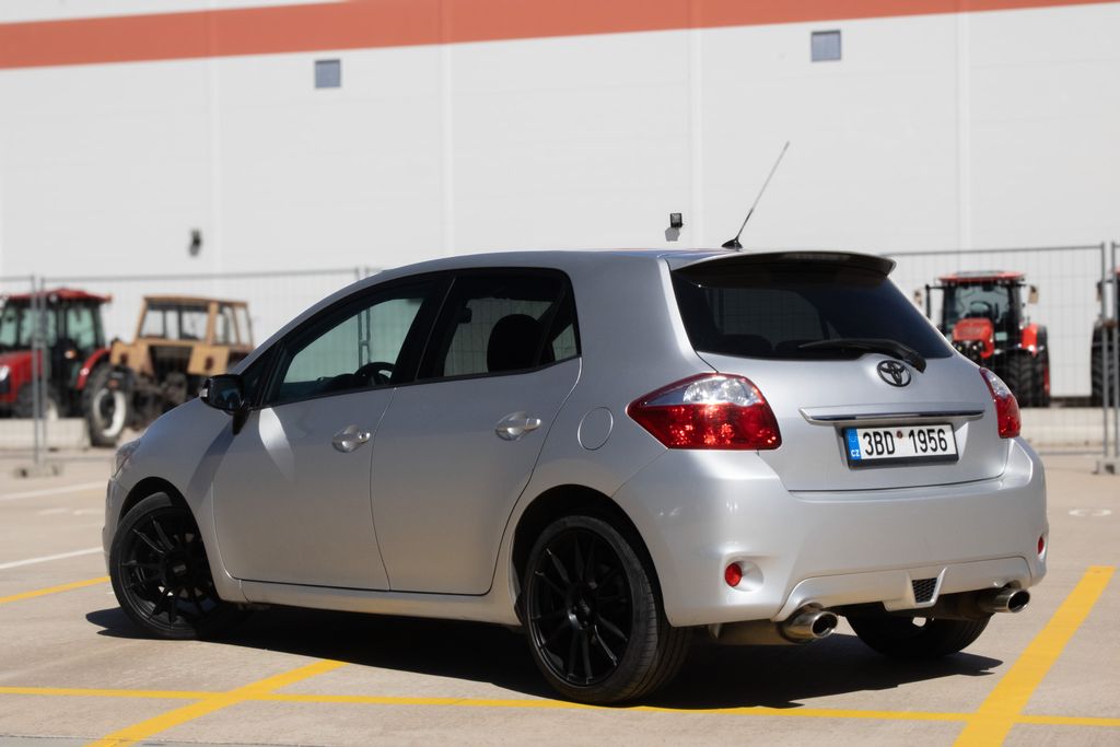 toyota-auris-bemani-servisovane - 6