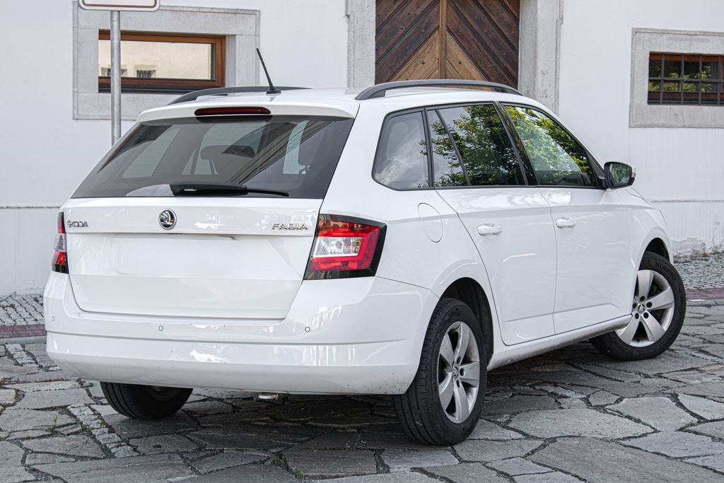 skoda-fabia - 4