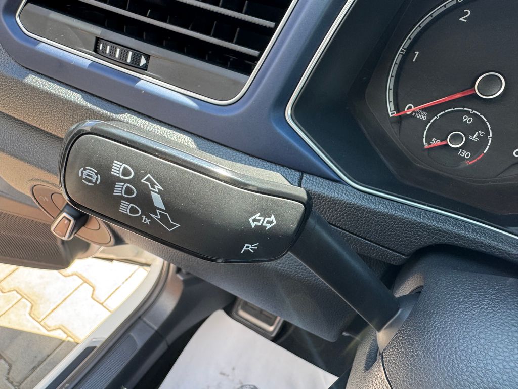 volkswagen-t-roc-1-6-tdi-united - 8