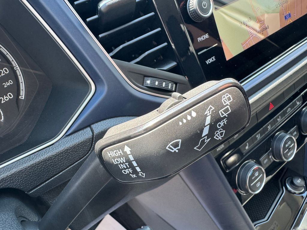 volkswagen-t-roc-1-6-tdi-united - 9