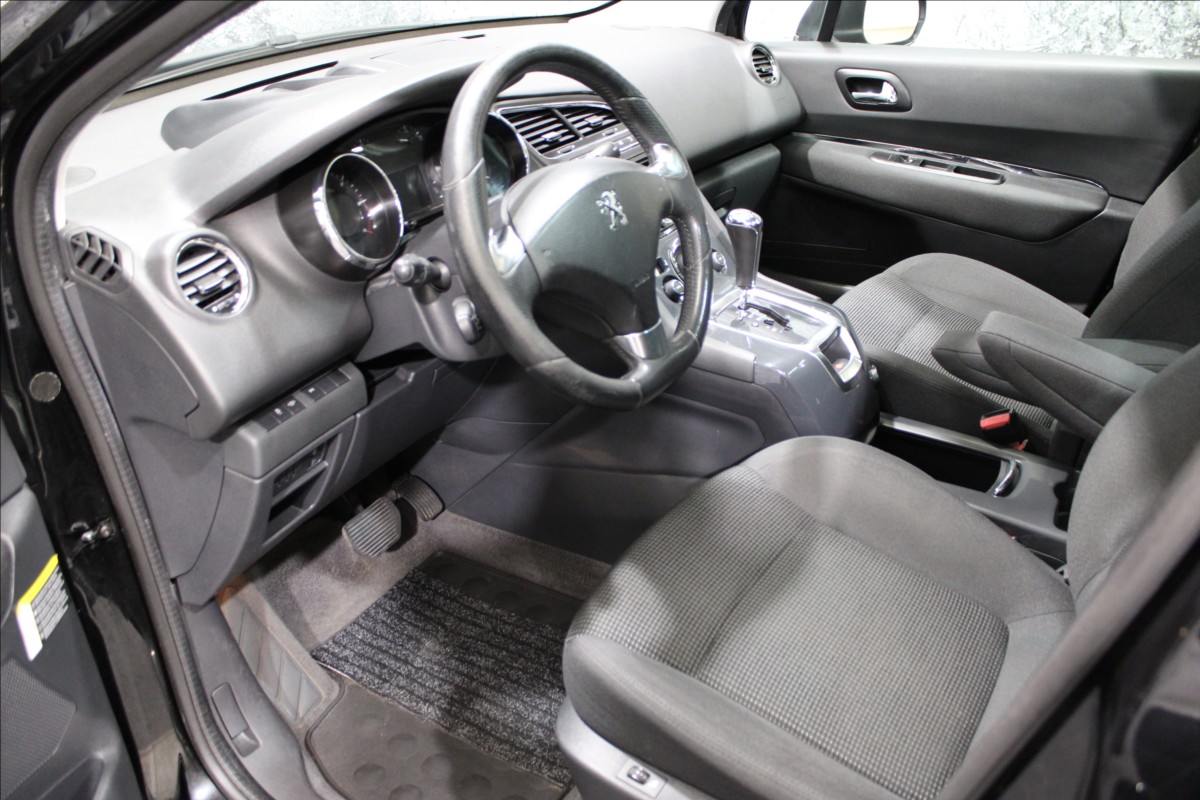 peugeot-5008-2-0-hdi-120kw-7-mist - 7