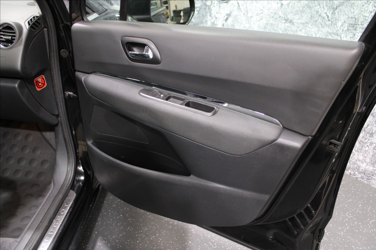 peugeot-5008-2-0-hdi-120kw-7-mist - 8