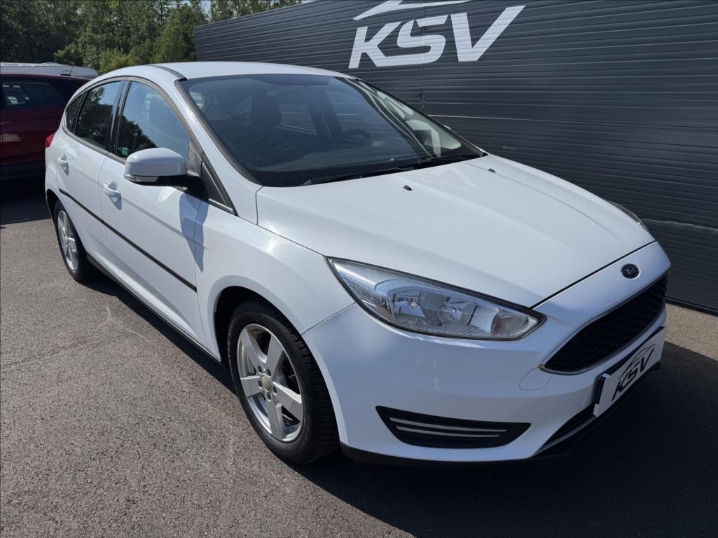 ford-focus-1-6 - 4