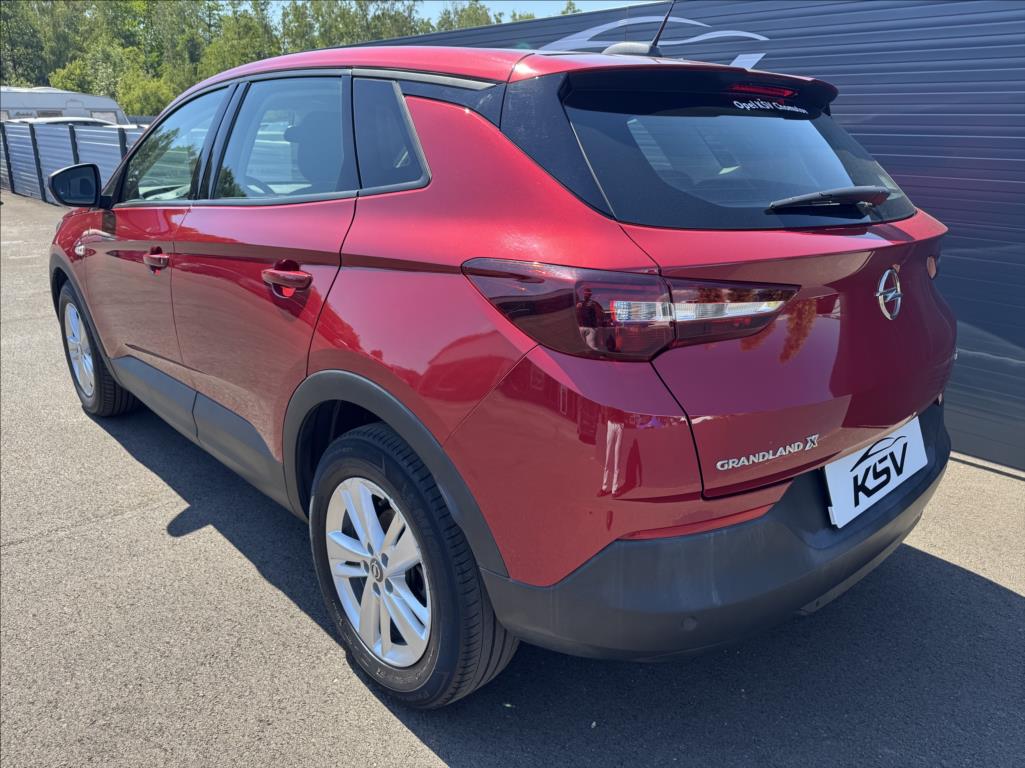opel-grandland-x-1-2 - 8