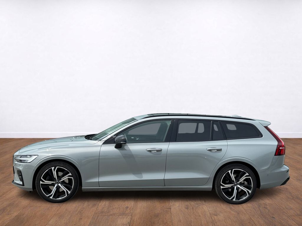 volvo-v60-plus-dark-b4-360-panorama-head-up - 1