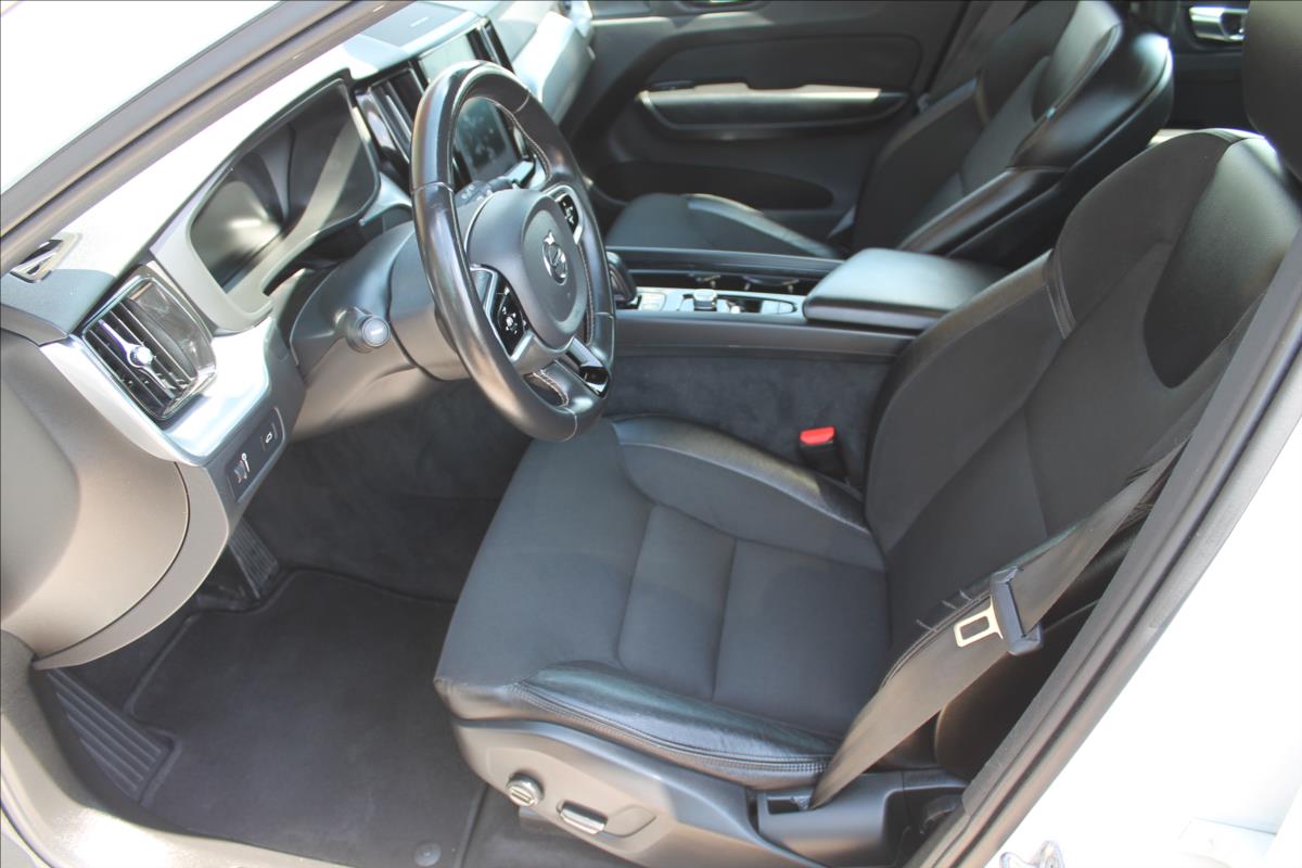 volvo-xc60-2-0-b5-173kw-awd-full-led-dph - 6